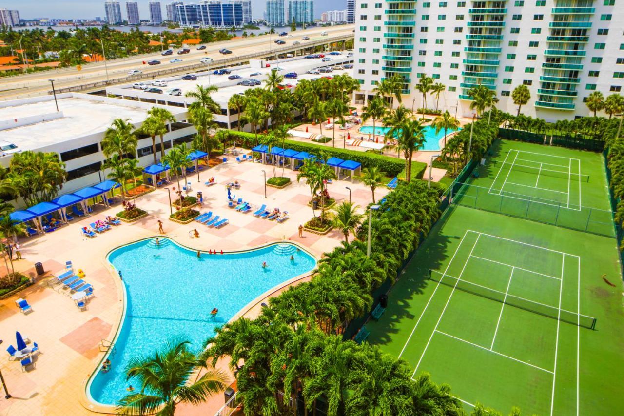 Sunny Isles Ocean Reserve Condo Apartments โกลเดนบีช ภายนอก รูปภาพ