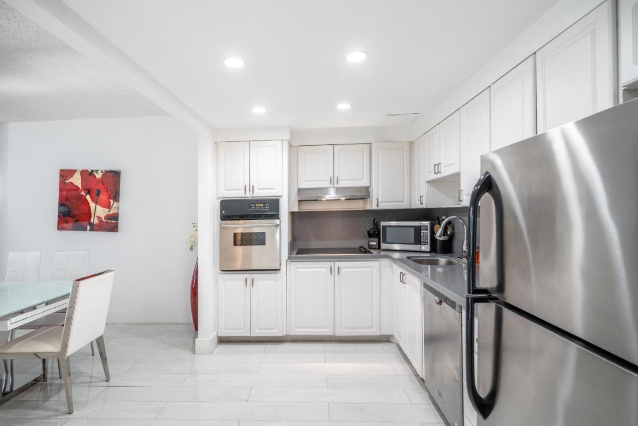 Sunny Isles Ocean Reserve Condo Apartments โกลเดนบีช ภายนอก รูปภาพ